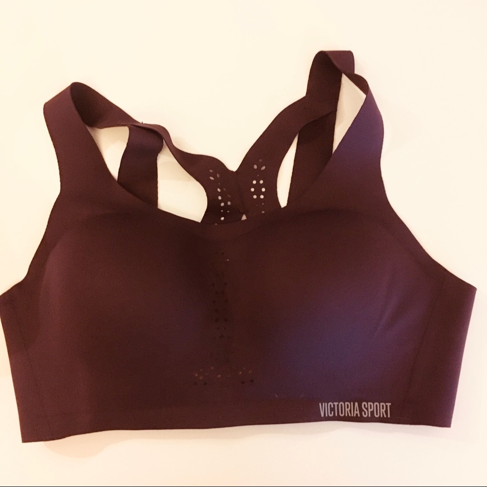 Victoria’s Secret Angel Max Sports Bra in Burgundy